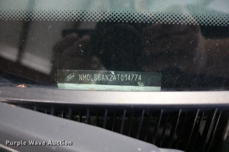 image for item DC3694 2010 Ford Transit Connect van