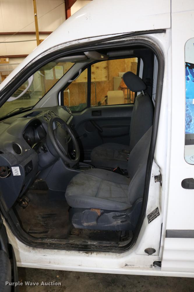 image for item DC3695 2010 Ford Transit Connect van