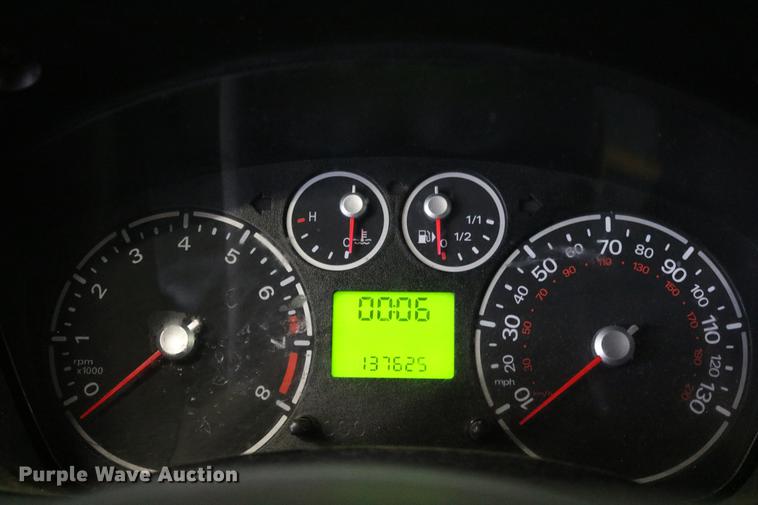 image for item DC3695 2010 Ford Transit Connect van