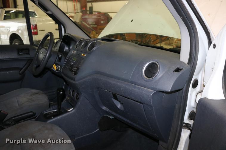 image for item DC3695 2010 Ford Transit Connect van