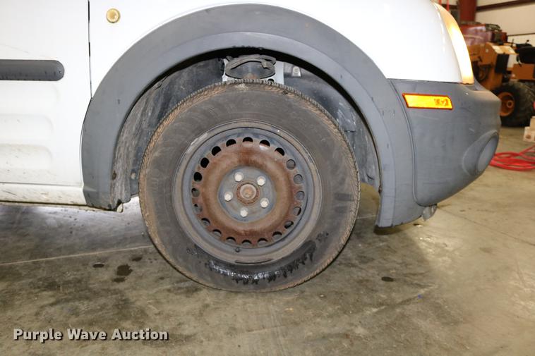 image for item DC3695 2010 Ford Transit Connect van