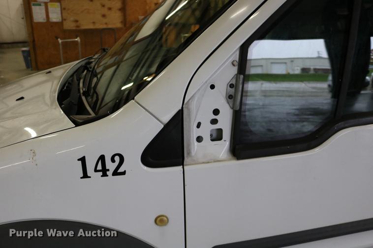 image for item DC3695 2010 Ford Transit Connect van