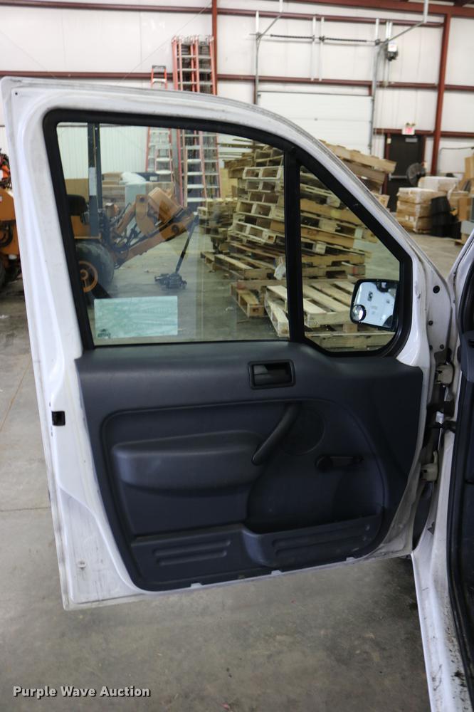 image for item DC3696 2010 Ford Transit Connect van