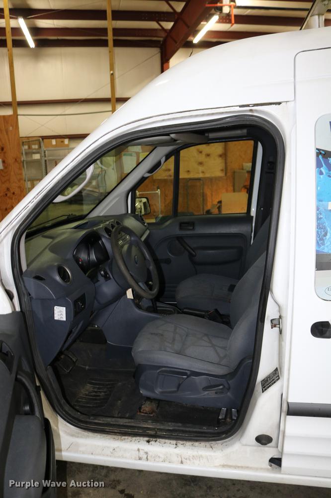 image for item DC3696 2010 Ford Transit Connect van