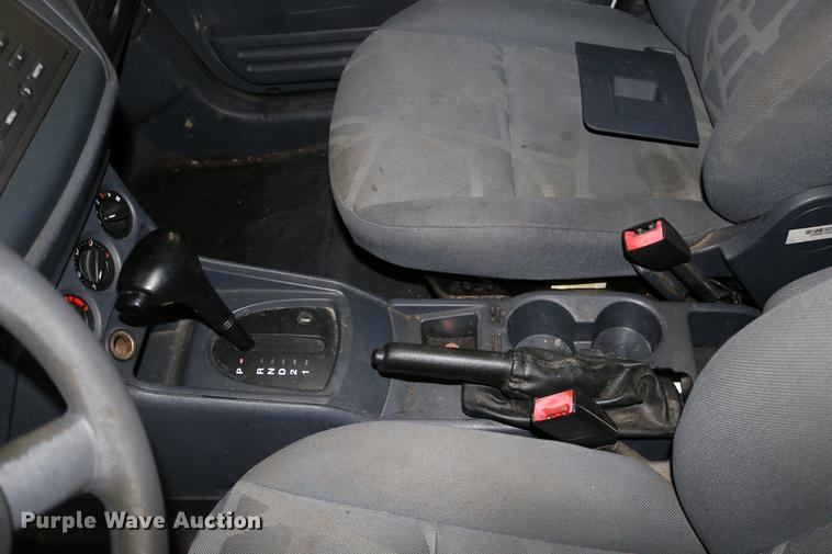 image for item DC3696 2010 Ford Transit Connect van