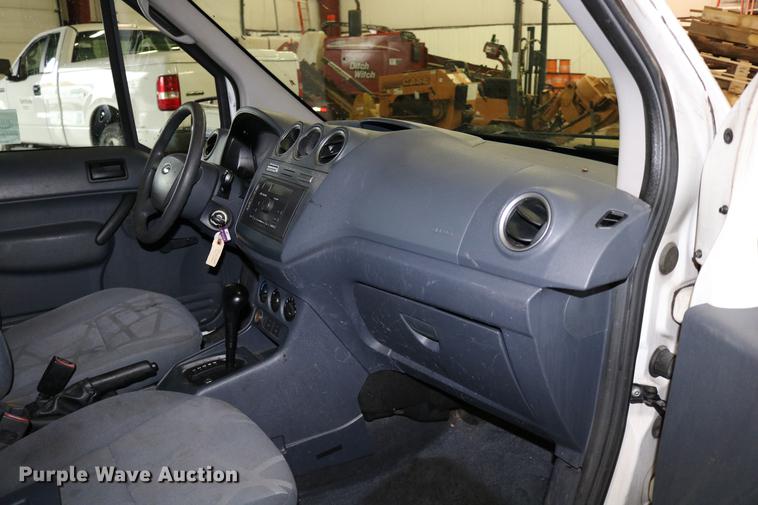 image for item DC3696 2010 Ford Transit Connect van