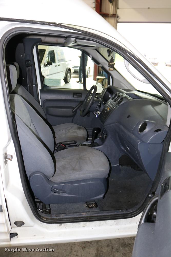 image for item DC3697 2010 Ford Transit Connect van