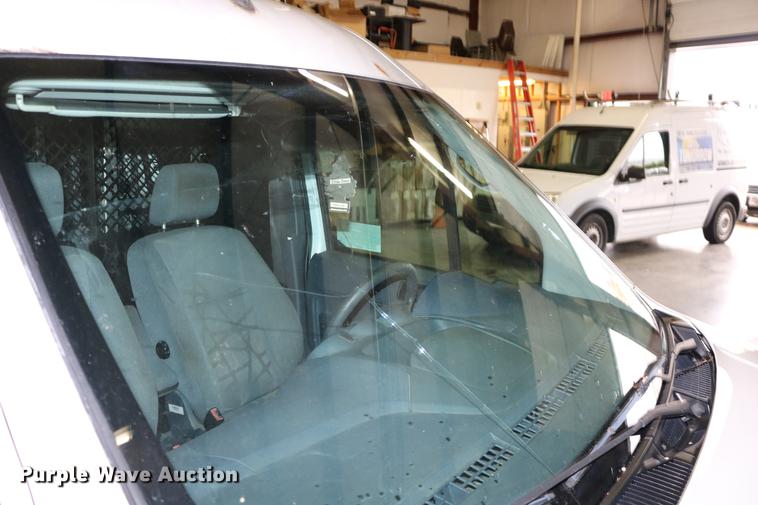 image for item DC3697 2010 Ford Transit Connect van