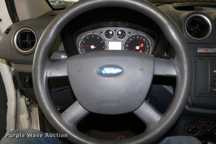 image for item DC3698 2010 Ford Transit Connect van