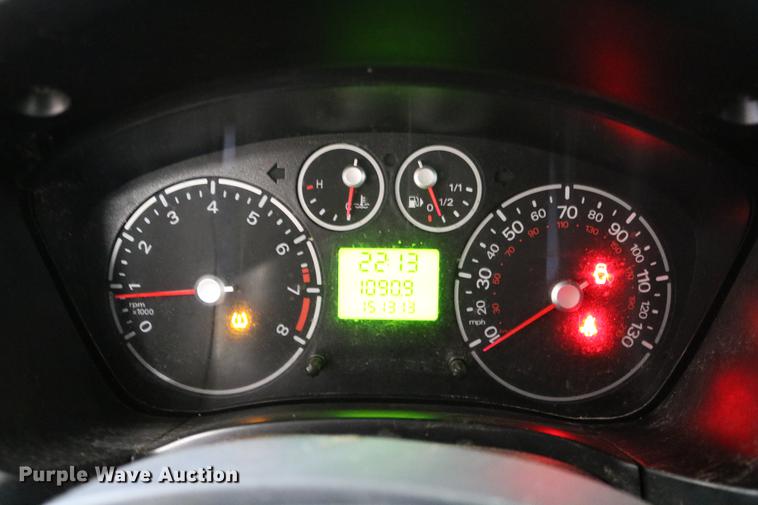 image for item DC3698 2010 Ford Transit Connect van