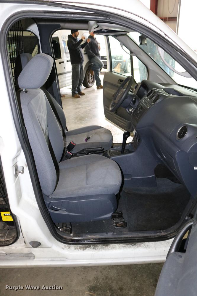 image for item DC3698 2010 Ford Transit Connect van