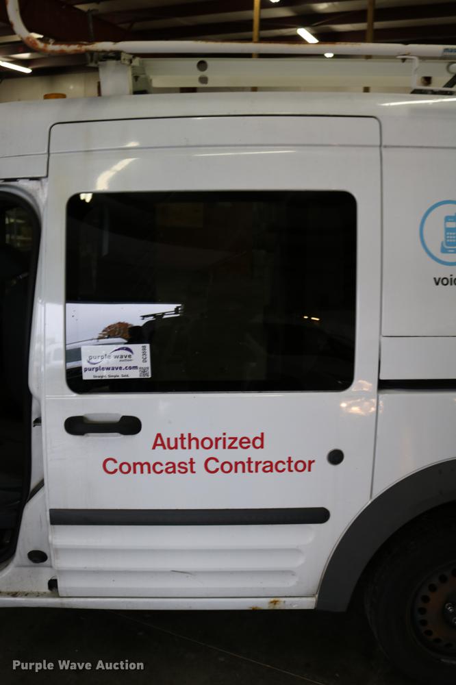 image for item DC3698 2010 Ford Transit Connect van