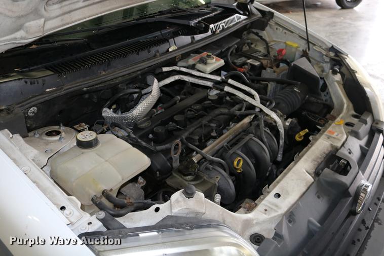 image for item DC3698 2010 Ford Transit Connect van
