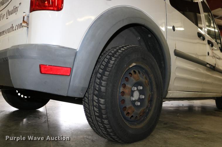 image for item DC3698 2010 Ford Transit Connect van