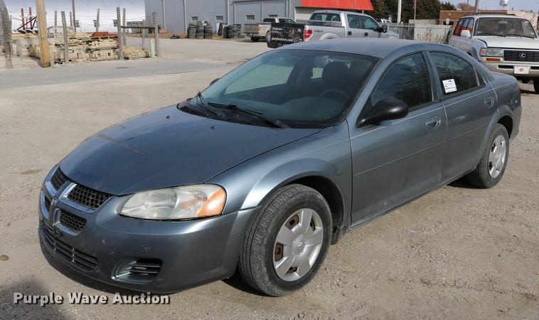 image for item DC3702 2006 Dodge Stratus