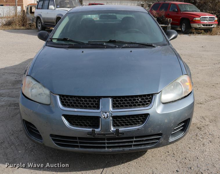 image for item DC3702 2006 Dodge Stratus