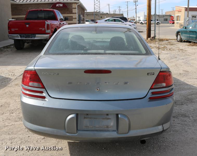 image for item DC3702 2006 Dodge Stratus