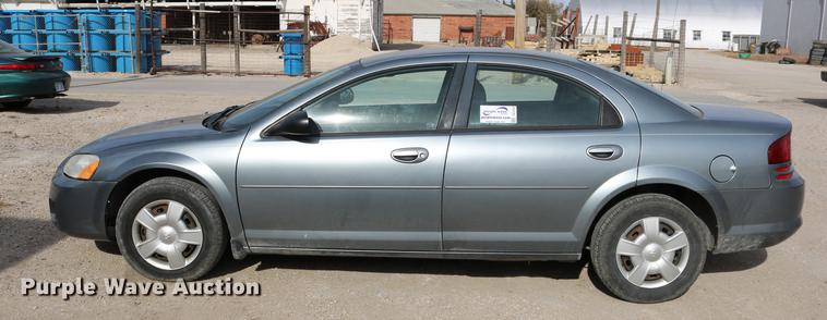 image for item DC3702 2006 Dodge Stratus