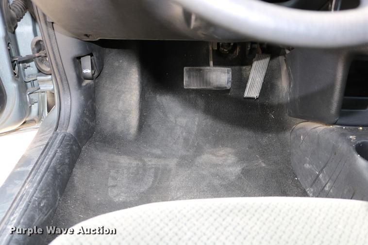 image for item DC3702 2006 Dodge Stratus
