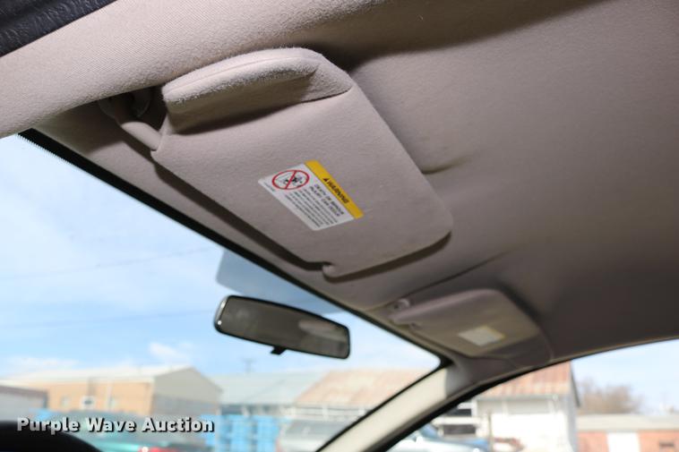 image for item DC3702 2006 Dodge Stratus