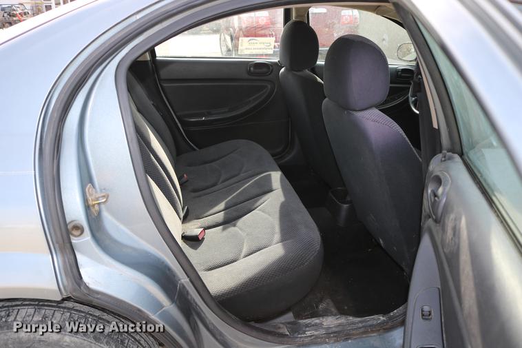 image for item DC3702 2006 Dodge Stratus