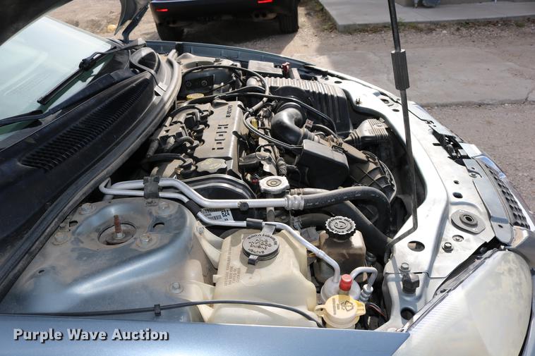 image for item DC3702 2006 Dodge Stratus
