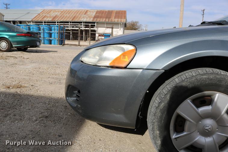 image for item DC3702 2006 Dodge Stratus