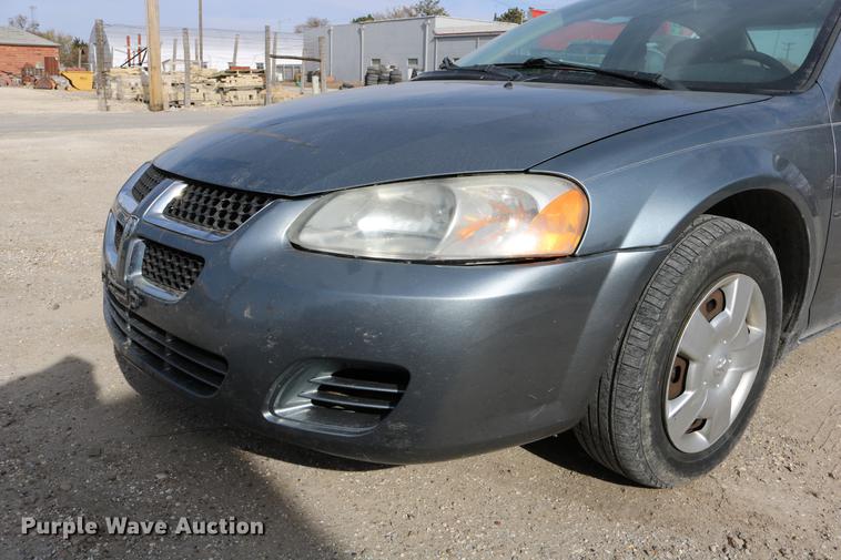 image for item DC3702 2006 Dodge Stratus