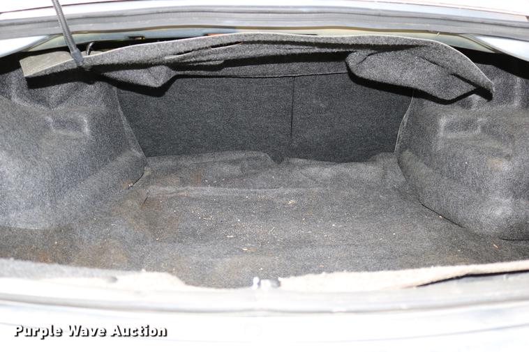 image for item DC3702 2006 Dodge Stratus