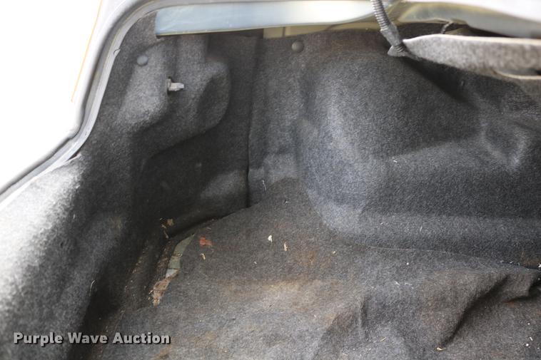 image for item DC3702 2006 Dodge Stratus