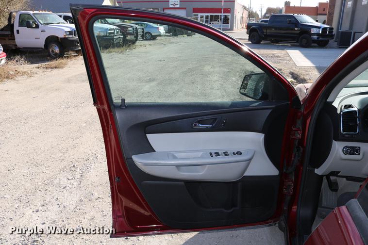 image for item DC3712 2011 GMC Acadia SUV