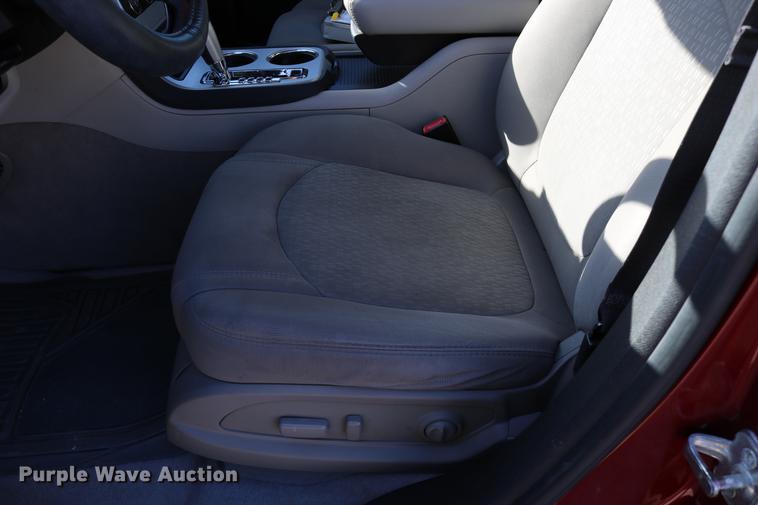 image for item DC3712 2011 GMC Acadia SUV