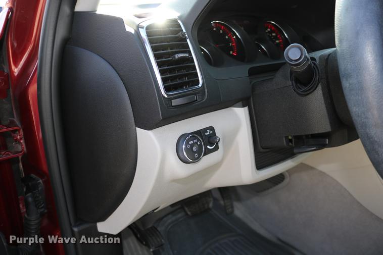 image for item DC3712 2011 GMC Acadia SUV