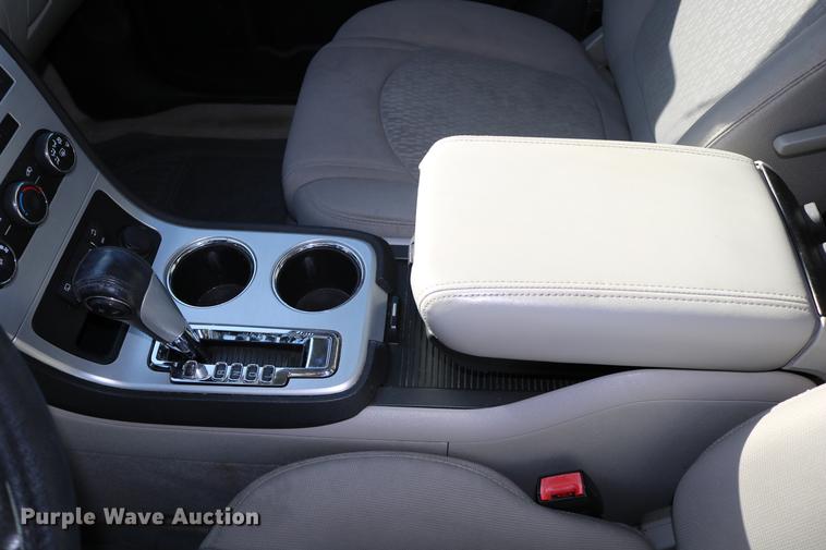 image for item DC3712 2011 GMC Acadia SUV