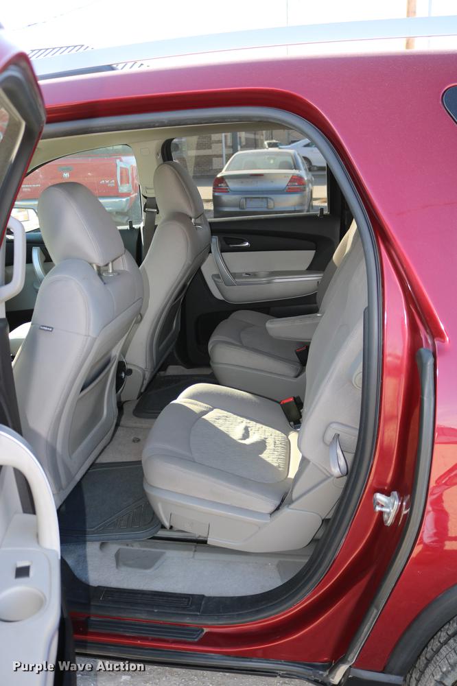 image for item DC3712 2011 GMC Acadia SUV