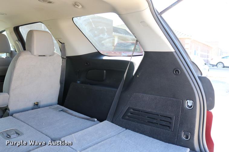 image for item DC3712 2011 GMC Acadia SUV