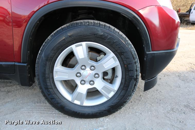 image for item DC3712 2011 GMC Acadia SUV