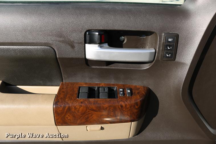 image for item DC3714 2010 Toyota Tundra Double Cab pickup truck