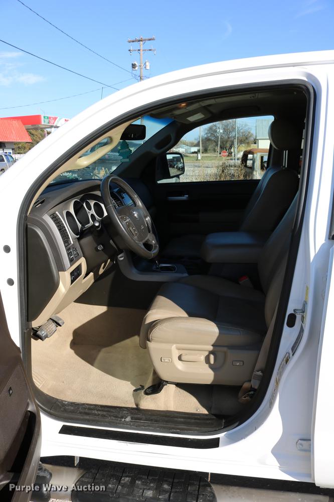 image for item DC3714 2010 Toyota Tundra Double Cab pickup truck