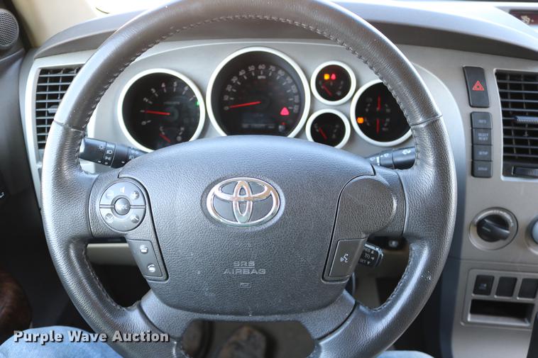 image for item DC3714 2010 Toyota Tundra Double Cab pickup truck