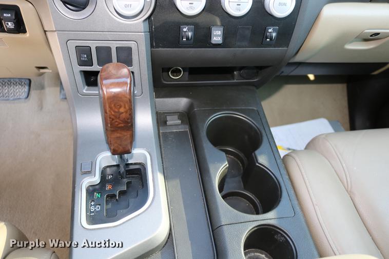 image for item DC3714 2010 Toyota Tundra Double Cab pickup truck