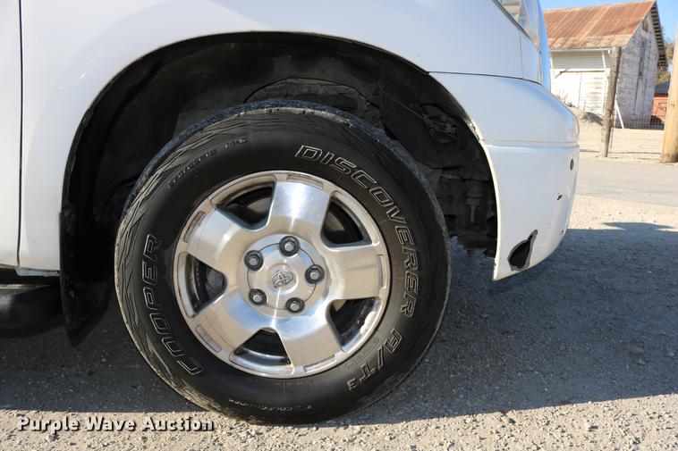 image for item DC3714 2010 Toyota Tundra Double Cab pickup truck