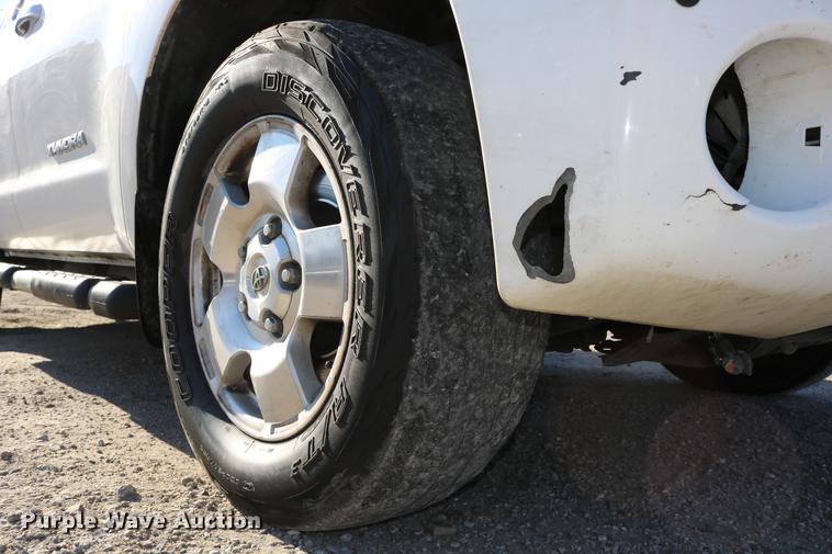 image for item DC3714 2010 Toyota Tundra Double Cab pickup truck