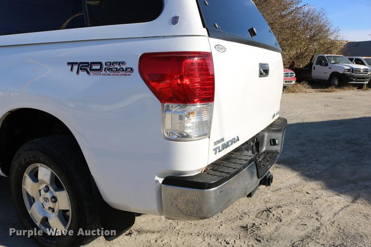 image for item DC3714 2010 Toyota Tundra Double Cab pickup truck