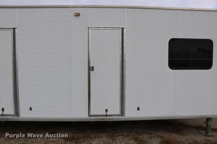 image for item DC3715 2004 enclosed cargo trailer