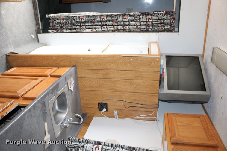 image for item DC3715 2004 enclosed cargo trailer