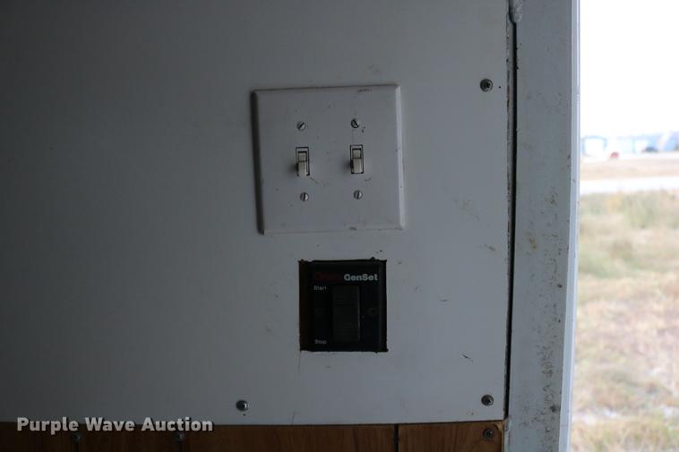 image for item DC3715 2004 enclosed cargo trailer