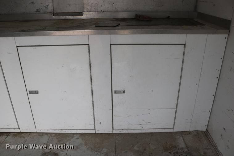 image for item DC3715 2004 enclosed cargo trailer