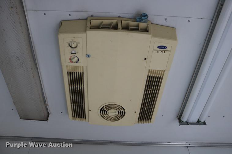 image for item DC3715 2004 enclosed cargo trailer