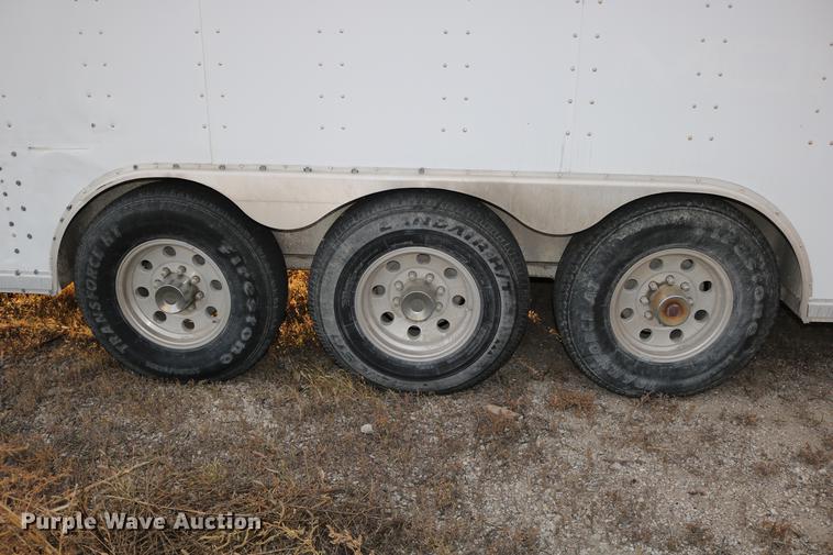 image for item DC3715 2004 enclosed cargo trailer